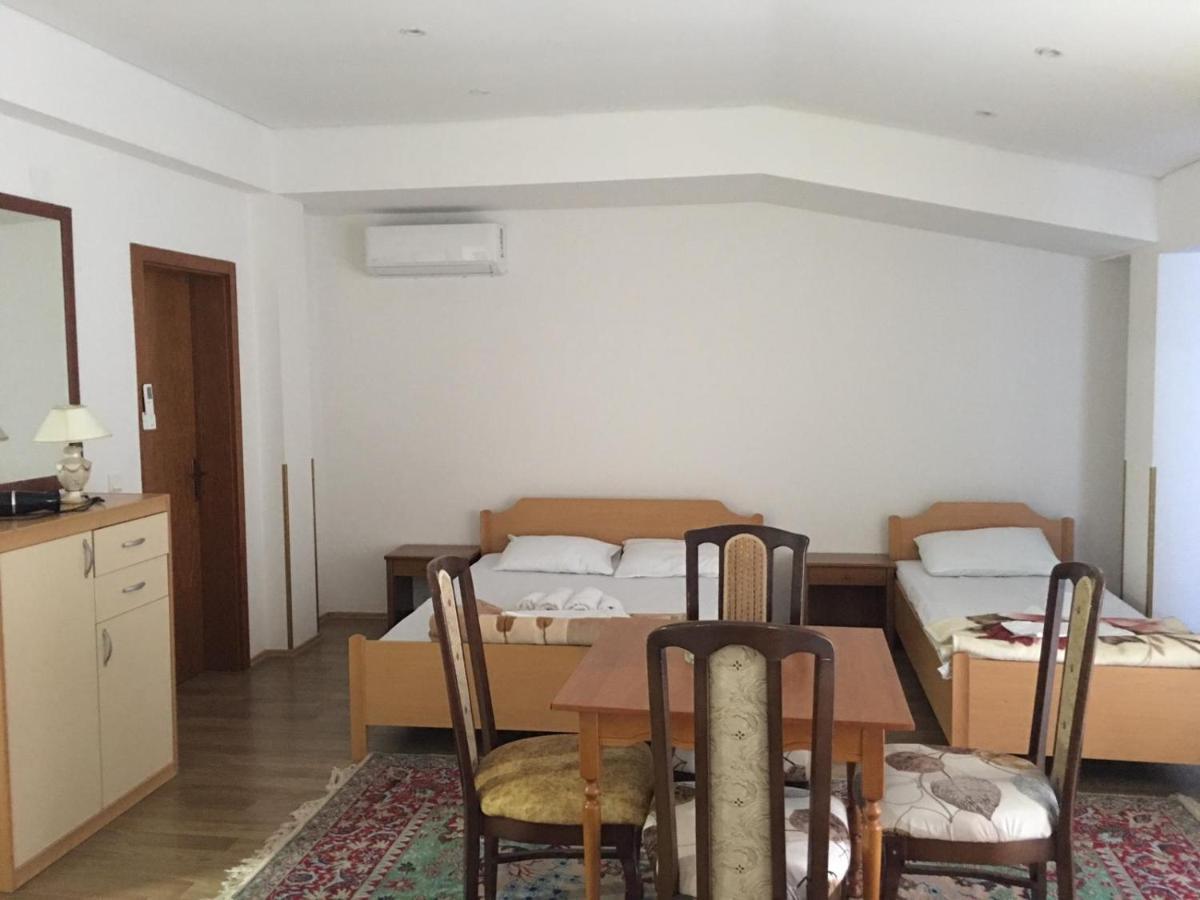 Hotel Diplomat Struga Dış mekan fotoğraf